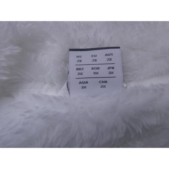 New‎ Balance Women's Pile Faux Fur White Silver Logo Jacket Size 2X - Picture 9 of 10